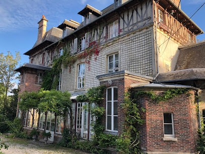 Le Manoir des Equerres, Location de Vacances à Monceaux-en-Bessin
