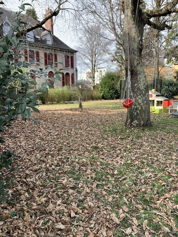 Villa Cécilia, Chambre d'Hôtes à Lourdes