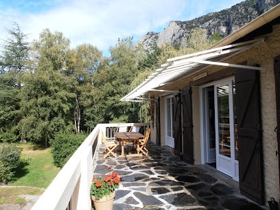 Al Cant de L'Aiga, Chambre d'Hôtes à Tarascon-sur-Ariège