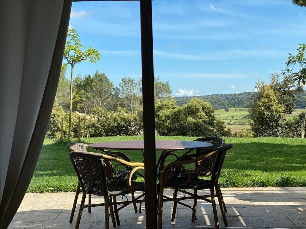 Chambres D'hôtes - Spa - Mas Lou Félibrige, Chambre d'Hôtes à Venelles