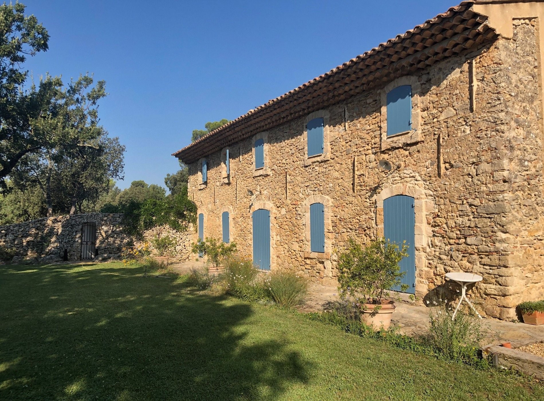 Bellone en Provence, Maison d'Hôtes à Brue-Auriac