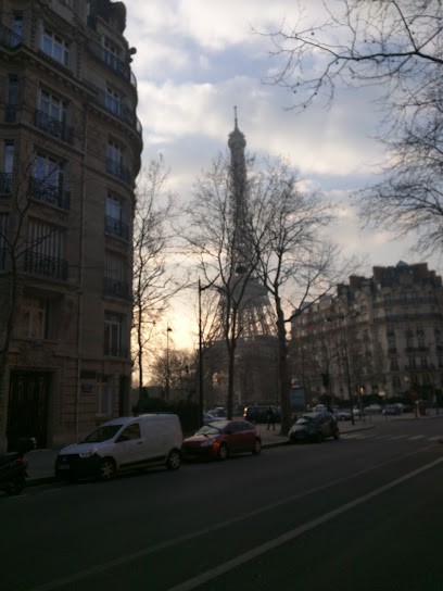 Studio Bourdonnais, Location de Vacances à Paris 07