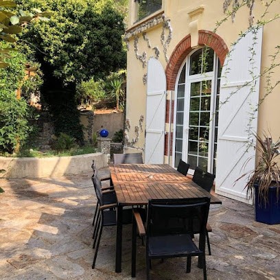 Chambre D'hôtes Entre Deux Rives Entre Deux Rêves, Chambre d'Hôtes à Thézan-lès-Béziers