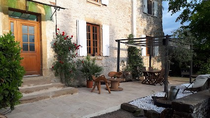 Domaine de Cozance : Chambres d'Hotes et gite insolite - Espace Nordique Zen Détente - Piscine - Mini ferme pédagogique, Chambre d'Hôtes à Anjou