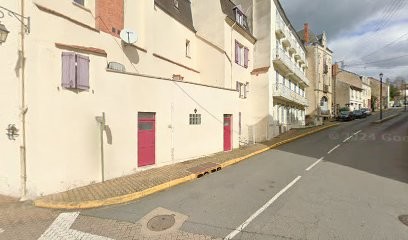 Villa François, Location de Vacances à Néris-les-Bains