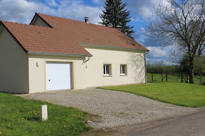 GITE LA BASSOLE, Location de Vacances à Moimay