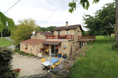 Silvia Et Michel Schmocker - Chambres D'hôtes - Table D'hôtes, Chambre d'Hôtes à Liorac-sur-Louyre