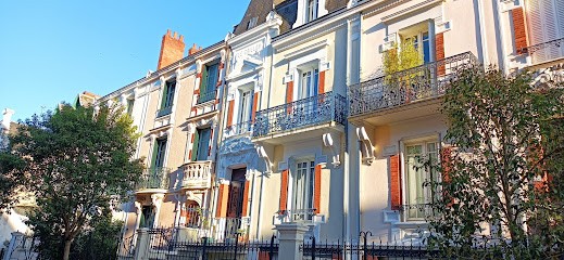 Villa Prince D’Annam, Chambre d'Hôtes à Vichy