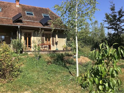 Ecolieu Le Chant du Temps, Chambre d'Hôtes à Saint-Usuge