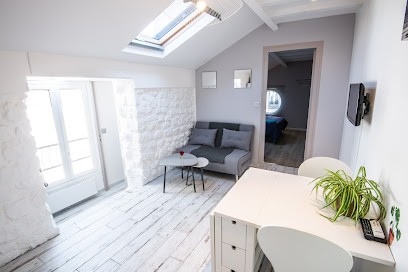 Escapadhome 10 Pressensé, Location de Vacances à Puteaux