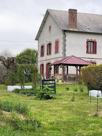 Le Cou-Couche Panier, Chambre d'Hôtes à Marsac