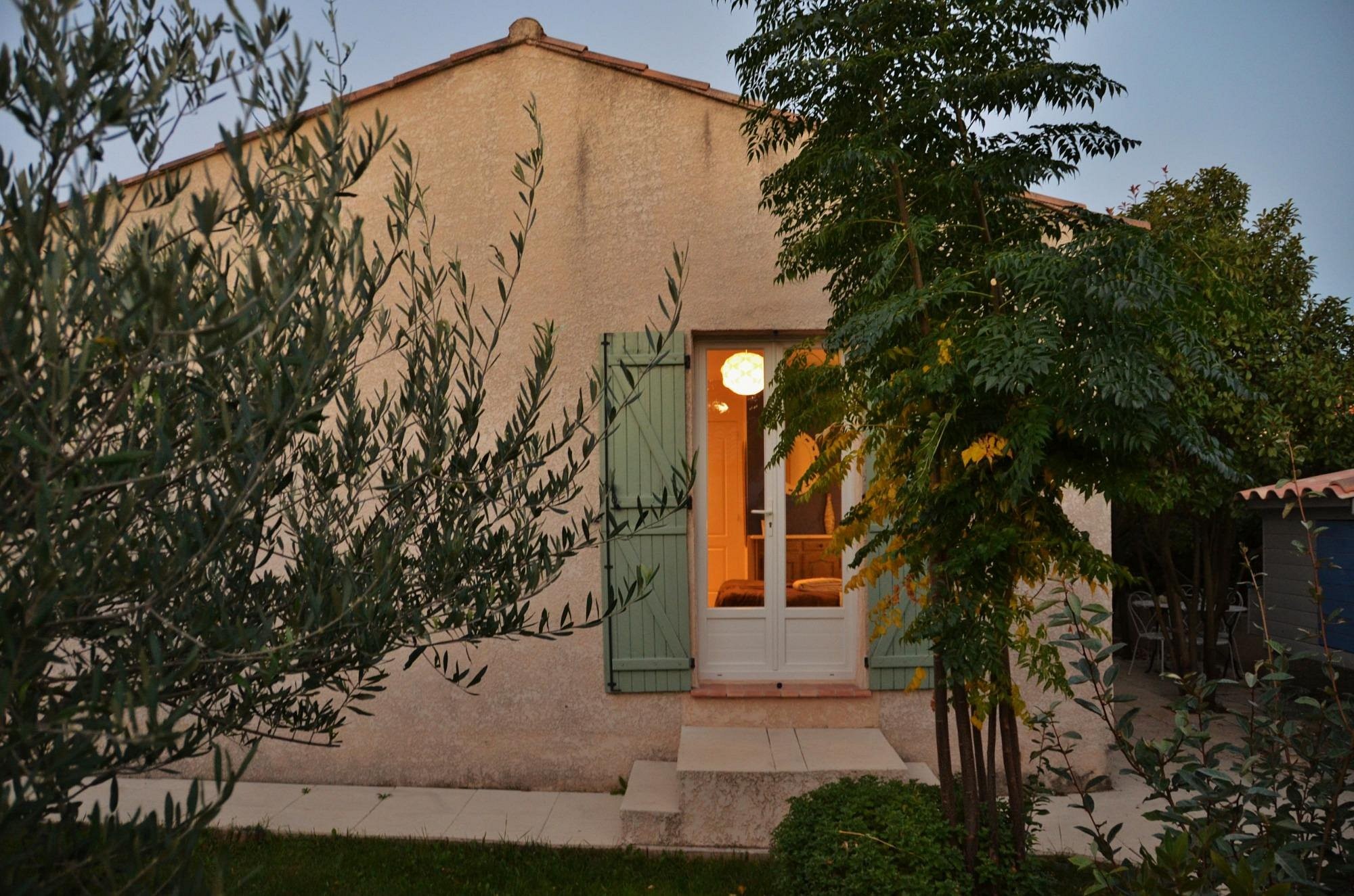 Chambres D'Hôtes Le Puid De Gauthier, Chambre d'Hôtes à Saturargues