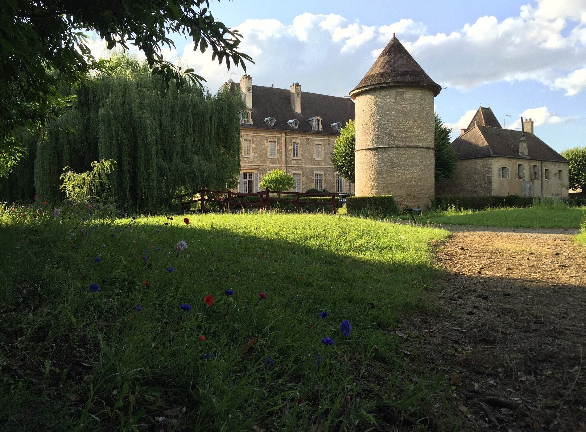 Château De Serrigny, Chambre d'Hôtes à Ladoix-Serrigny