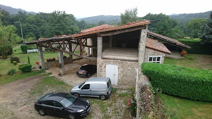 Chambres d'hôtes Manoir de la Dardie, Chambre d'Hôtes à Sainte-Agathe