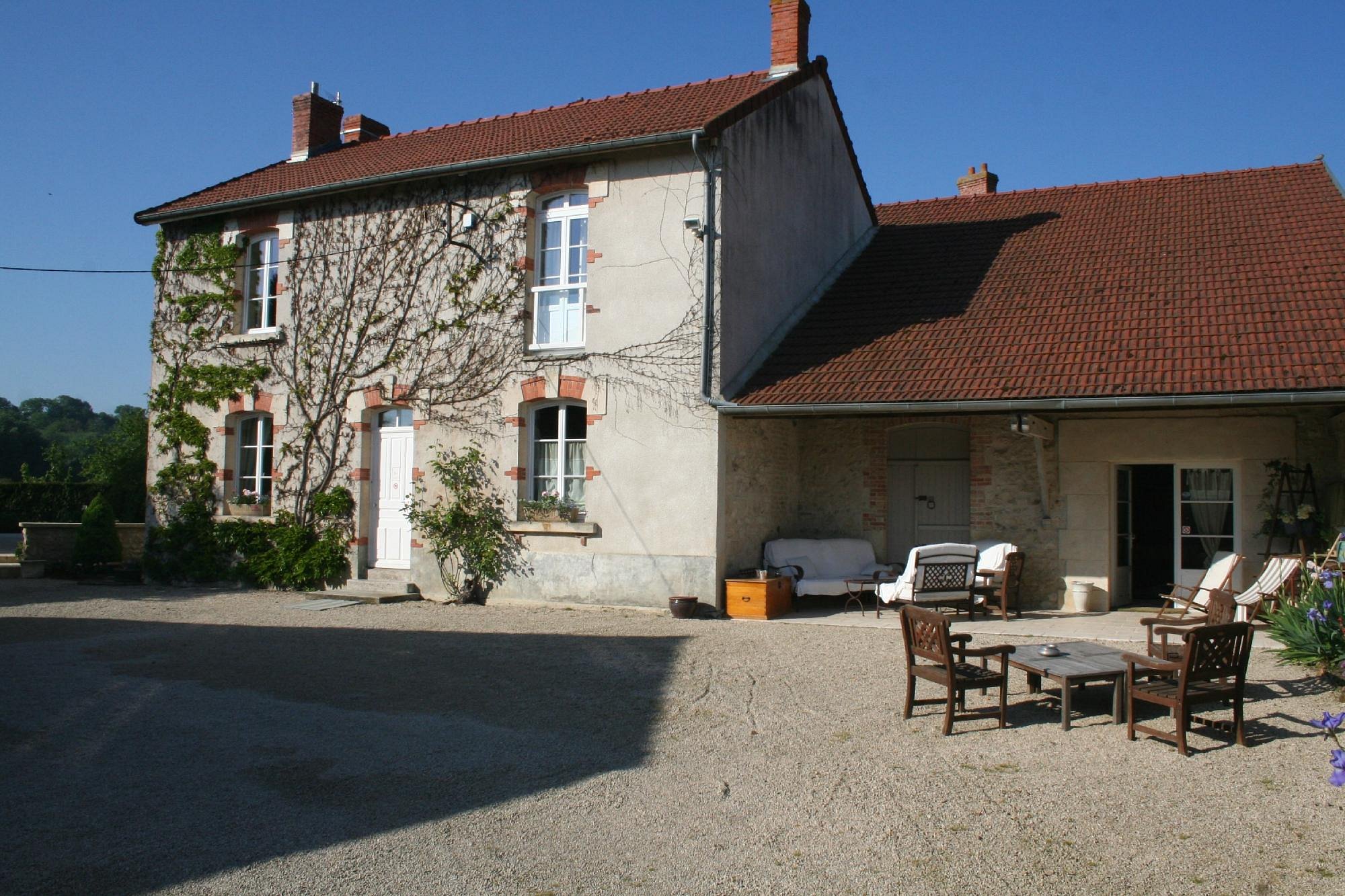 Saveurs Et Bulles, Chambre D'hôtes à Brouillet