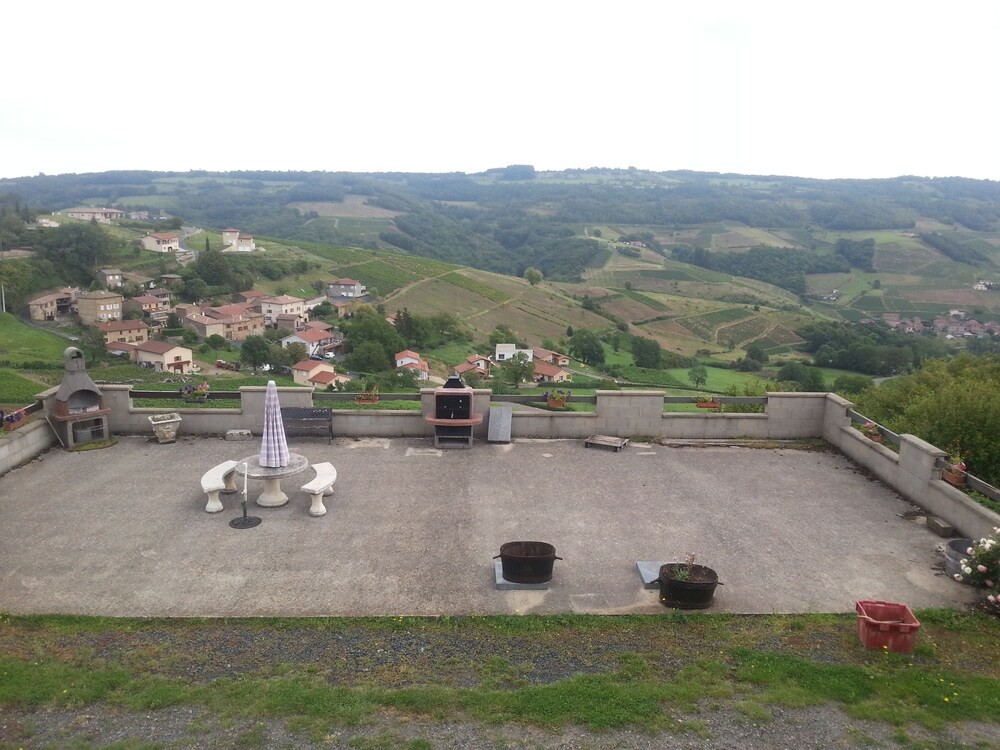 DOMAINE DES FONTEROUILLES, Chambre d'Hôtes à Sainte-Paule