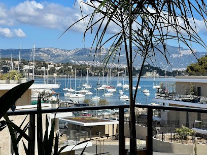 L'apart'83, Location de Vacances à Saint-Mandrier-sur-Mer