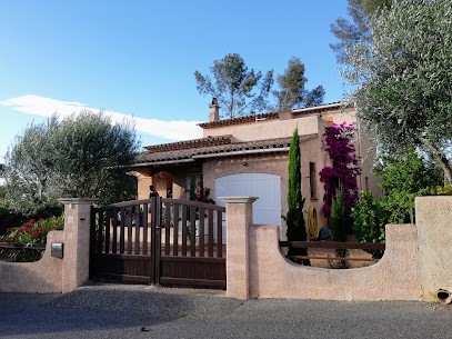 Chambre D Hôtes De La Louve, Chambre d'Hôtes à Fréjus
