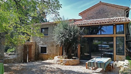 Mas Osmeea, Chambre d'Hôtes à Roquefort-les-Pins