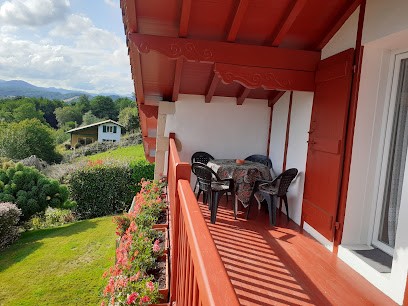 Gites Lopez à Saint Pée sur Nivelle, Location de Vacances à Saint-Pée-sur-Nivelle