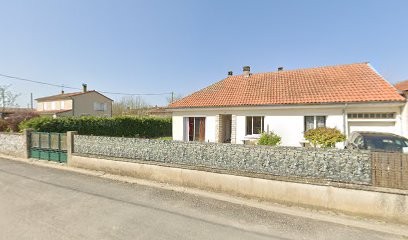 Domi et les chats, Chambre d'Hôtes à Barbezières