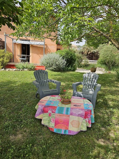 Brindepaille, Chambre d'Hôtes à Vallon-Pont-d'Arc