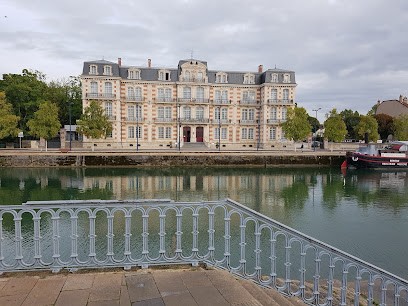 Maison De 1853, Chambre d'Hôtes à Verdun