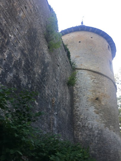 Château de Chatillon-en-Bazois, Chambre d'Hôtes à Châtillon-en-Bazois