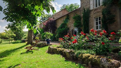 Domaine Du Bois De Coursac, Chambre d'Hôtes à Sévérac d'Aveyron