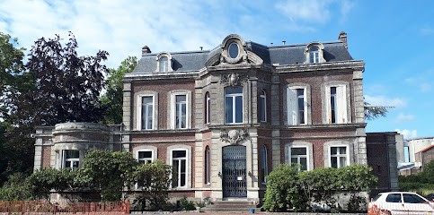 Chateau du Paradis, Chambre d'Hôtes à Thumeries