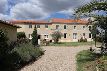 Domaine des Tilleuls, Chambre d'Hôtes à Donnezac