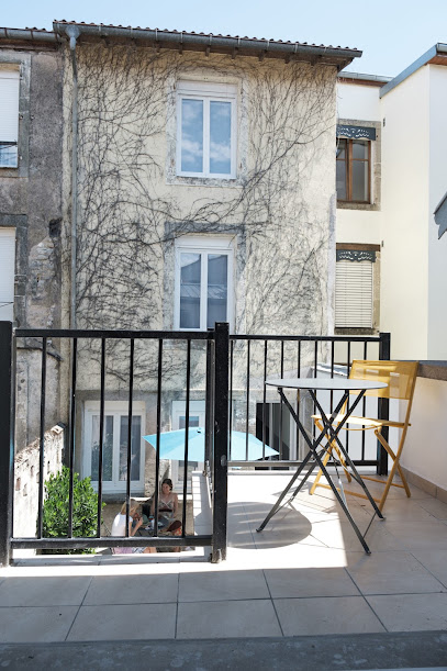 Studio Elyana, Chambre D'hôtes à Bourbonne-les-Bains