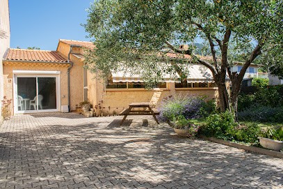 Villa MAGNOLIA, Maison d'Hôtes à Nyons