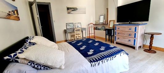 Chez nous, Chambre d'Hôtes à Sauveterre-de-Guyenne