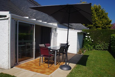 GITE DE KERGOFF, 2**, 5 personnes, gîte de charme en bord de mer, proche du GR34, et proche de la campagne,, Location de Vacances à Loctudy