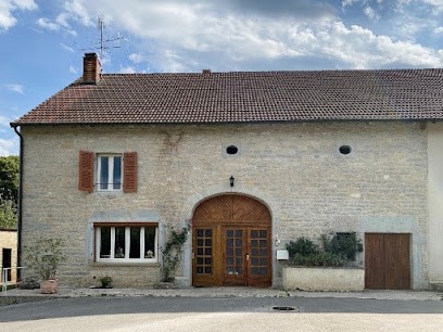 Gîte Le Fruit Du Chêne, Location de Vacances à Nogna