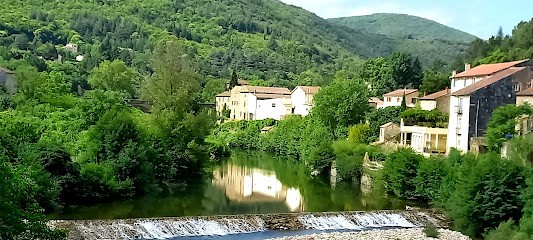 Les Quatr' Farceurs, Chambre d'Hôtes à Olargues