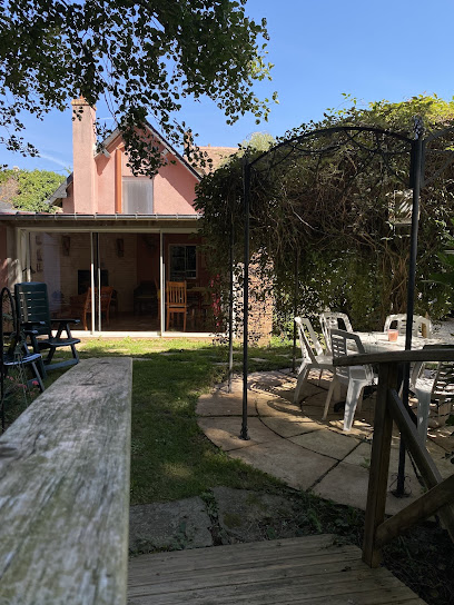 Holiday House, Location De Vacances à Martainville