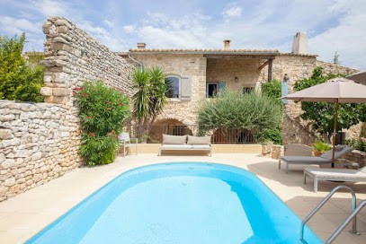 Le Puits Carré, Chambre d'Hôtes à Garrigues-Sainte-Eulalie