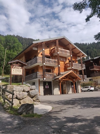 CHALET L ETRYE, Location de Vacances à Châtel