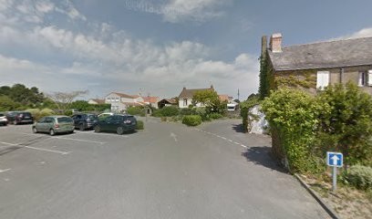 Chambre Privée Dans Chalet En Bois Proche De La Mer, Chambre d'Hôtes à Saint-Michel-Chef-Chef