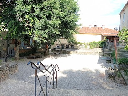 Le Gîte De La Placette - Charmant Gîte Au Cœur Du Village, Location de Vacances à Limogne-en-Quercy