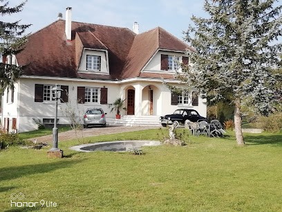 Gîte et chambres Villa Pasteur, Chambre d'Hôtes à Mailly-le-Camp