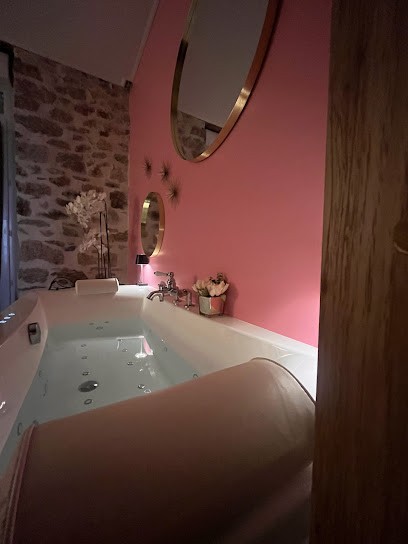 Les Secrets d'Eden R'ose, Chambre d'Hôtes à Limoges