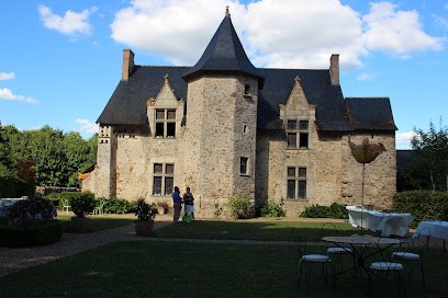 Manoir De Vaulx, Chambre d'Hôtes à Morannes sur Sarthe-Daumeray