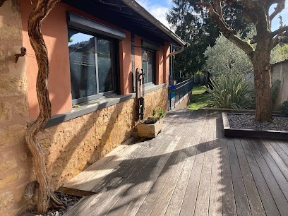 Chambre et Petit-déjeuner à Collonges au Mont d'Or, Chambre d'Hôtes à Collonges-au-Mont-d'Or