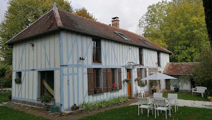 Le Domaine Du Carouge, Chambre d'Hôtes à Lirey