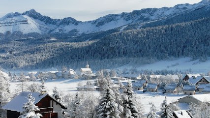 Les Petites Maisons De Corrençon En Vercors- Gites Famille Bec, Location de Vacances à Corrençon-en-Vercors
