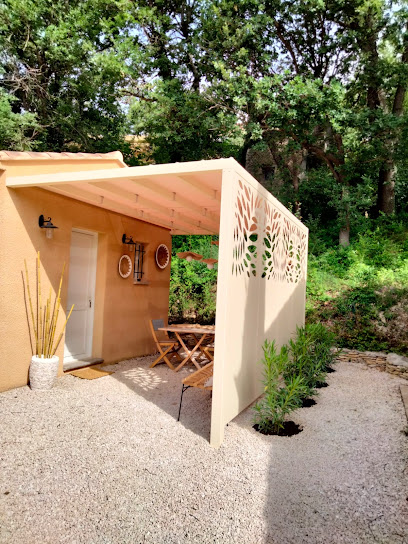 Gîte Chêne Vert, Location De Vacances à Entrechaux