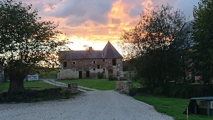 Manoir de la motte, Chambre d'Hôtes à Airel
